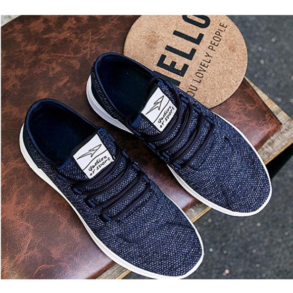 NWT Men's Fashionable Running Shoes - Picture 2 of 8